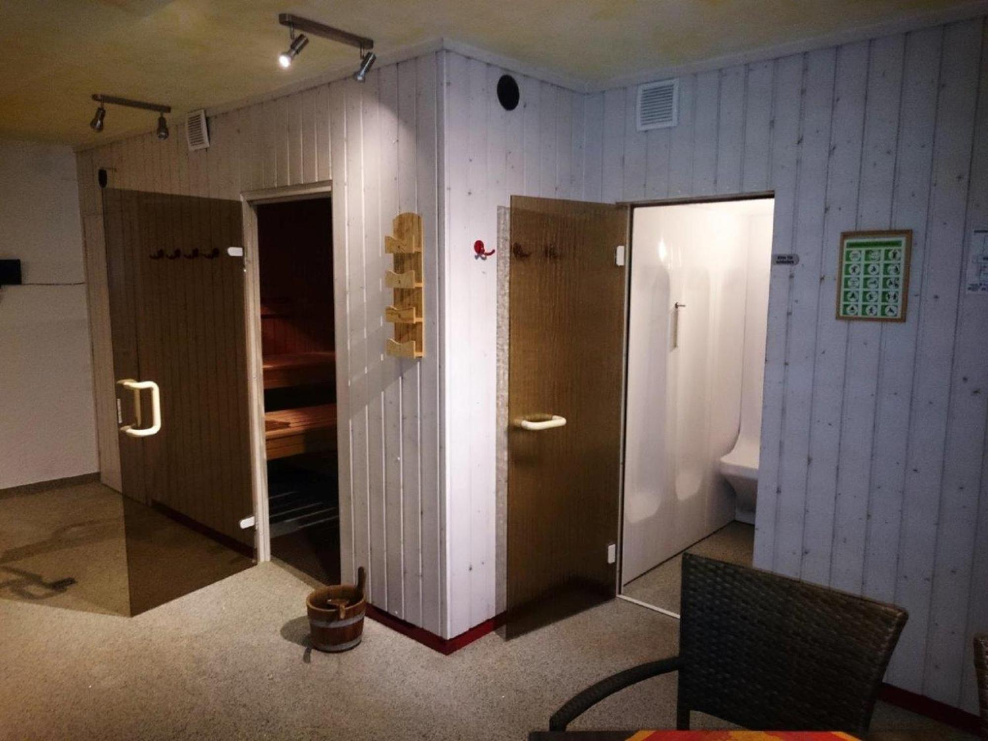 Hotel Goldbaechel Wachenheim an der Weinstraße Екстериор снимка